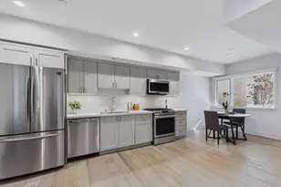 137 S Wilson Ave, Pasadena, CA 91106 - Photo 11