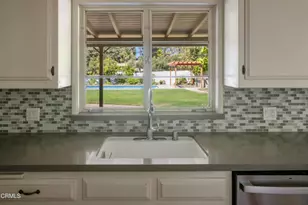 4817 Fairlawn Dr, La Canada Flintridge, CA 91011 - Photo 15