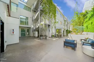 1345 Havenhurst Dr, Los Angeles, CA 90046 - Photo 3