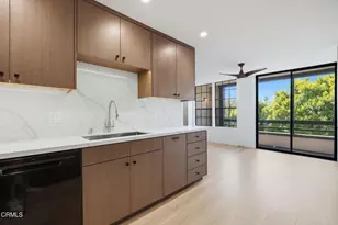 885 S Orange Grove Blvd, Pasadena, CA 91105 - Photo 17