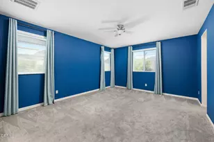 17326 Parque Vanowen Way, Lake Balboa, CA 91406 - Photo 21