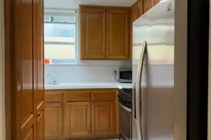 1811 Manning, Los Angeles, CA 90025 - Photo 11