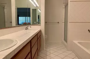1811 Manning, Los Angeles, CA 90025 - Photo 17