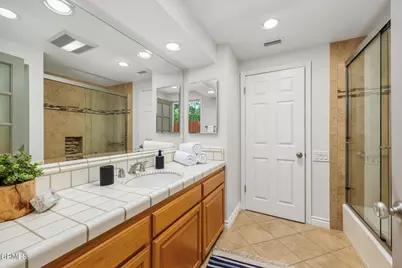 2725 Brierhaven Drive, La Crescenta, CA 91214 - Photo 39