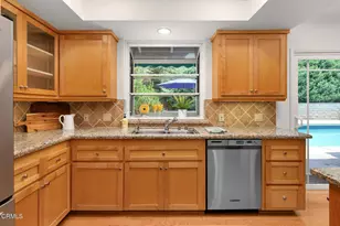 2725 Brierhaven Dr, La Crescenta, CA 91214 - Photo 25