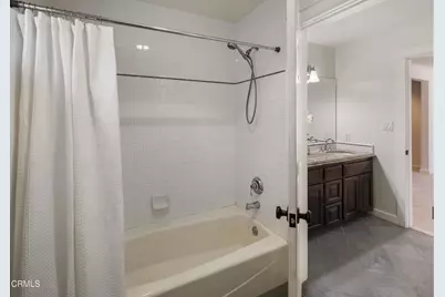 10128 Golden Oaks Avenue, Los Angeles, CA 91042 - Photo 37