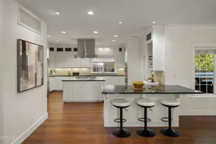 10128 Golden Oaks Ave, Los Angeles, CA 91042 - Photo 11