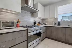 11618 Colfax Mdw Ln, Los Angeles, CA 91604 - Photo 23