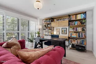 11618 Colfax Mdw Ln, Los Angeles, CA 91604 - Photo 9