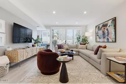 11618 Colfax Meadow Lane, Los Angeles, CA 91604 - Photo 15