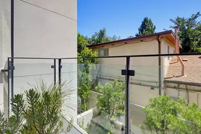 11618 Colfax Meadow Lane, Los Angeles, CA 91604 - Photo 31
