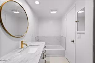 1115 Cordova Street, Pasadena, CA 91106 - Photo 31