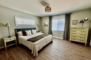 3911 El Lado Dr, Glendale, CA 91214 - Photo 23
