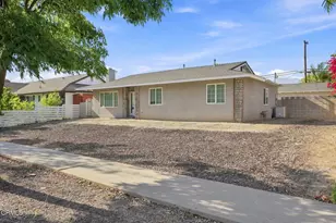 1423 W 8th St, Upland, CA 91786 - Photo 1