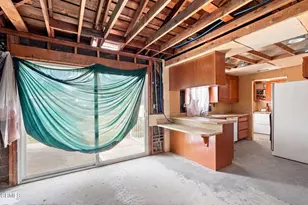 1423 W 8th St, Upland, CA 91786 - Photo 3