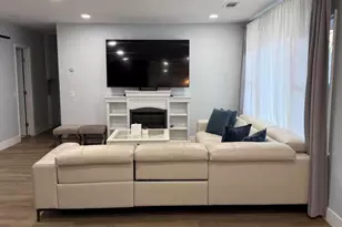 1075 Chevron Ct, Pasadena, CA 91103 - Photo 13