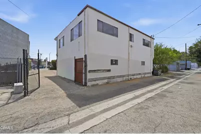 915 W Olive W, Burbank, CA 91506 - Photo 21