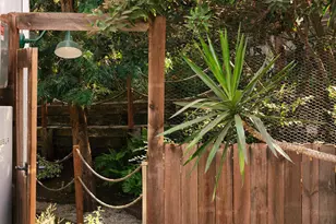 8008 Jorderr Ave, Los Angeles, CA 90046 - Photo 3