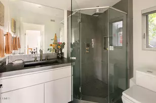 8008 Jorderr Ave, Los Angeles, CA 90046 - Photo 19