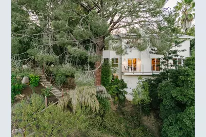 8008 Jorderr Avenue, Los Angeles, CA 90046 - Photo 35
