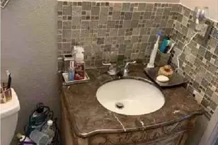 1652 W 67th St, Los Angeles, CA 90047 - Photo 5