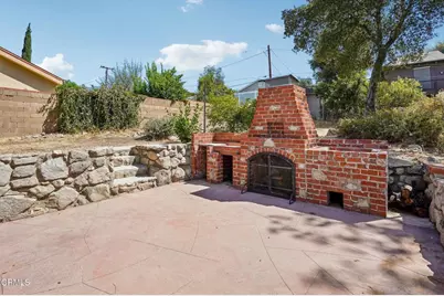 4326 Briggs Avenue, Montrose, CA 91020 - Photo 37