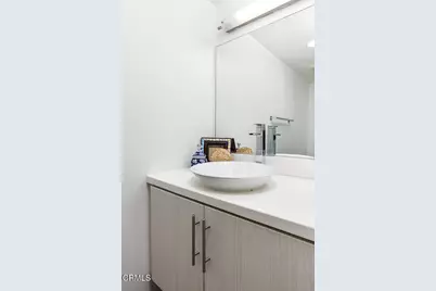 1847 Silent Era Drive, Los Angeles, CA 90026 - Photo 17