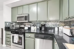 884 Endicott Dr, Claremont, CA 91711 - Photo 17