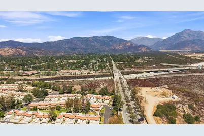 884 Endicott Drive, Claremont, CA 91711 - Photo 47