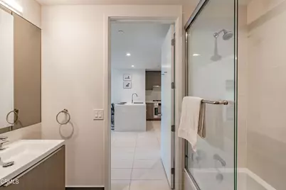 889 Francisco Street #802, Los Angeles, CA 90017 - Photo 31