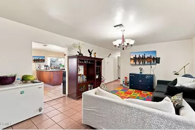 144 Backus Avenue, Pasadena, CA 91107 - Photo 7
