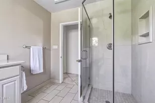 4292 Mesa Vista Dr, La Canada Flintridge, CA 91011 - Photo 21