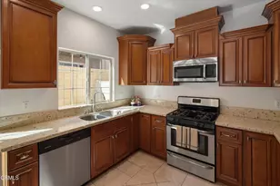 9104 Florence Ave, Downey, CA 90240 - Photo 11