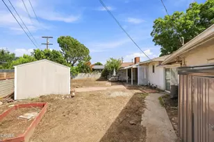 905 W La Canada Verdugo Rd, Pasadena, CA 91103 - Photo 33
