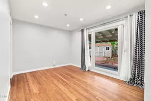 905 W La Canada Verdugo Rd, Pasadena, CA 91103 - Photo 15