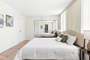 630 E Orange Grove Ave, Burbank, CA 91501 - Photo 15