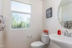 422 W Rte 66, Glendora, CA 91740 - Photo 13