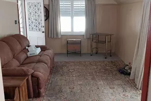 3657 Homeland Dr, Los Angeles, CA 90008 - Photo 3