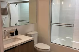 239 S Marengo Ave, Pasadena, CA 91101 - Photo 19