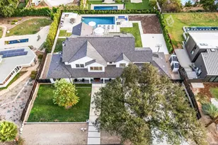 1220 Journeys End Dr, La Canada Flintridge, CA 91011 - Photo 25