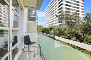 257 S Hudson Ave, Pasadena, CA 91101 - Photo 15
