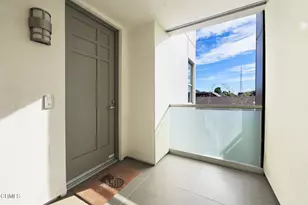 257 S Hudson Ave, Pasadena, CA 91101 - Photo 5