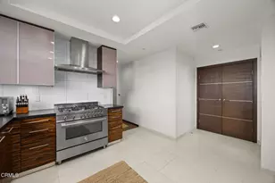 257 S Hudson Ave, Pasadena, CA 91101 - Photo 19