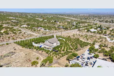 8671 Deer Haven Drive, Pinon Hills, CA 92372 - Photo 45