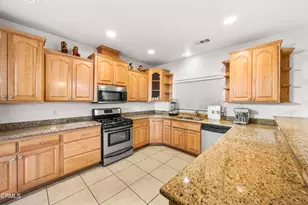 8671 Deer Haven Dr, Pinon Hills, CA 92372 - Photo 13