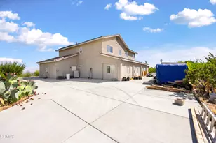 8671 Deer Haven Dr, Pinon Hills, CA 92372 - Photo 35