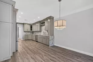 111 S Orange Grove Blvd, Pasadena, CA 91105 - Photo 11