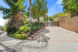 1480 E Glenoaks Blvd, Glendale, CA 91206 - Photo 5