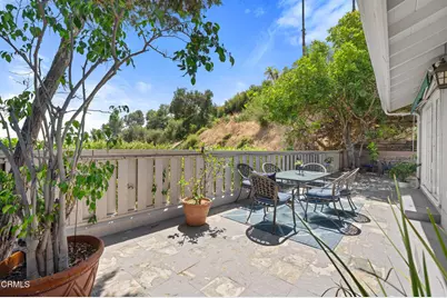 1480 E Glenoaks Boulevard, Glendale, CA 91206 - Photo 35