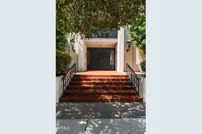 497 S El Molino Avenue #310, Pasadena, CA 91101 - Photo 1